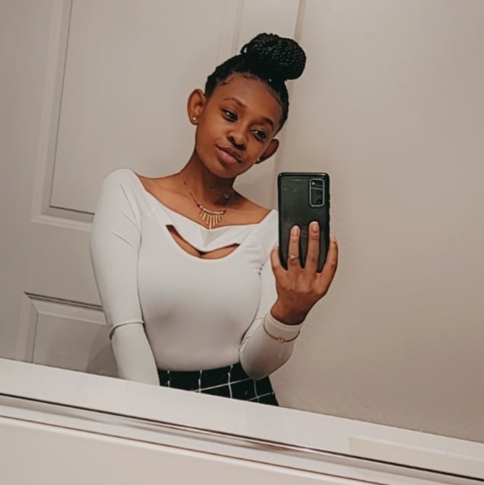 Meet your Posher, Tené